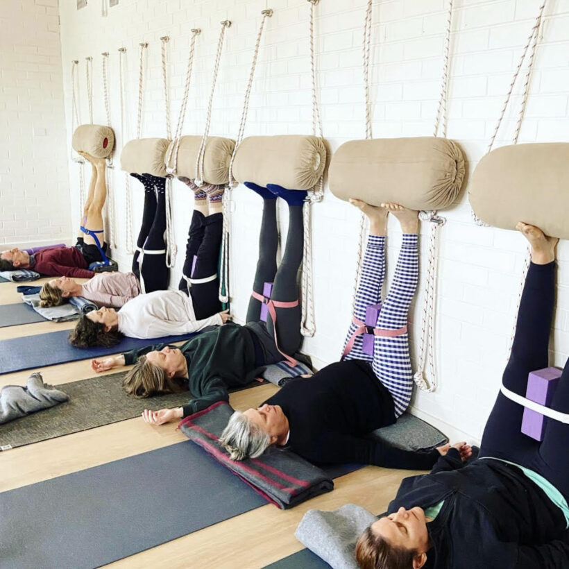 Yoga Tous Niveaux  IYENGAR – Cours collectif
